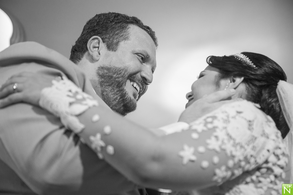 Fotógrafo-de-casamento-Maceió, Fotógrafo-Maceió, casamento-na-praia, Cerimonia: Recanto Sagrado Coração de Jesus, Dj Duarte, Buffet San Martin, Cerimonial Juliana Pinheiro, Bandas Manu Toledo, Vestido da noiva  Vert Rouge, Cabelo e make: Socorro Carnaúba,