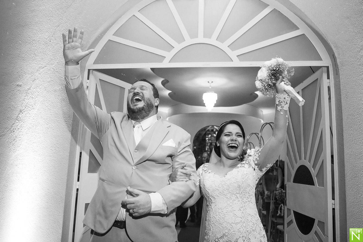 Fotógrafo-de-casamento-Maceió, Fotógrafo-Maceió, casamento-na-praia, Cerimonia: Recanto Sagrado Coração de Jesus, Dj Duarte, Buffet San Martin, Cerimonial Juliana Pinheiro, Bandas Manu Toledo, Vestido da noiva  Vert Rouge, Cabelo e make: Socorro Carnaúba,