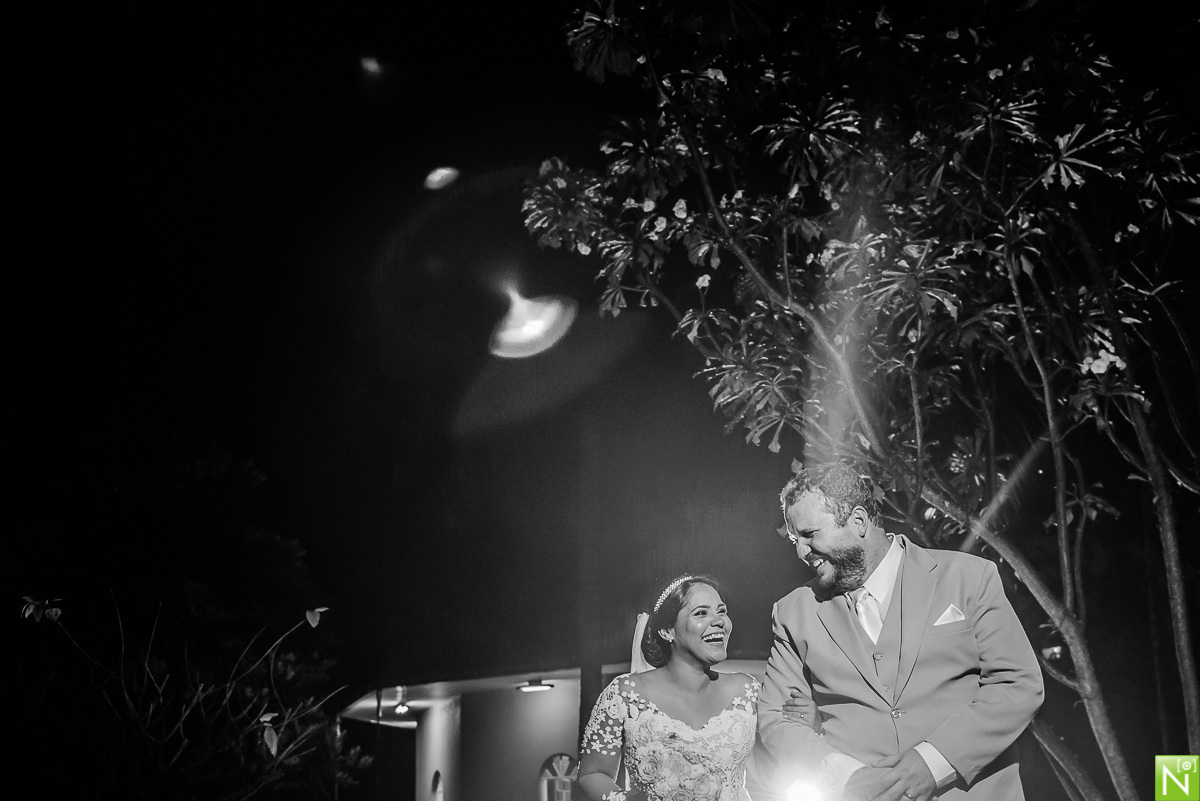 Fotógrafo-de-casamento-Maceió, Fotógrafo-Maceió, casamento-na-praia, Cerimonia: Recanto Sagrado Coração de Jesus, Dj Duarte, Buffet San Martin, Cerimonial Juliana Pinheiro, Bandas Manu Toledo, Vestido da noiva  Vert Rouge, Cabelo e make: Socorro Carnaúba,