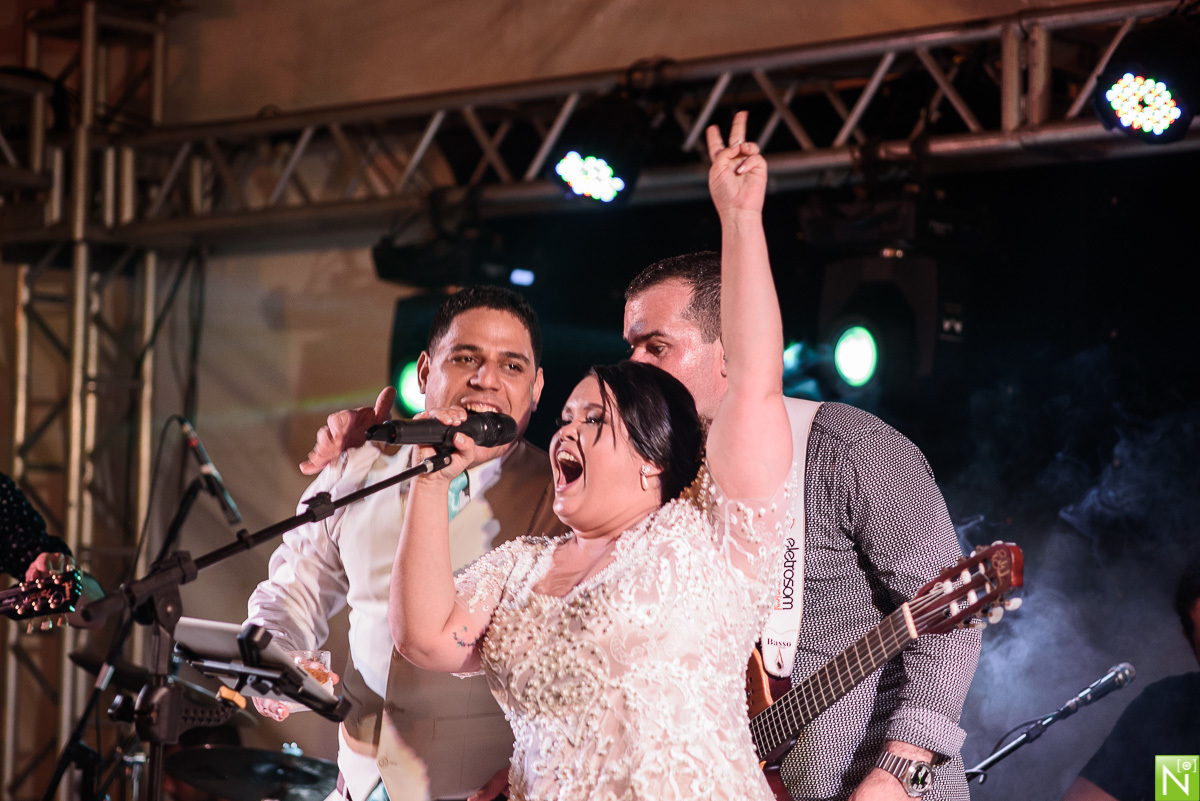 Fotógrafo-de-casamento-Maceió, Fotógrafo-Maceió, casamento-na-praia, crimonia e recepção Sítio Guaruçá, Buffet San Martin, Cerimonial Mônica Amorim, Bandas Manu Toledo, Vestido da noiva  Vert Rouge, Cabelo e make: Studio Ágape, Make off- Ponta Verde do Fr