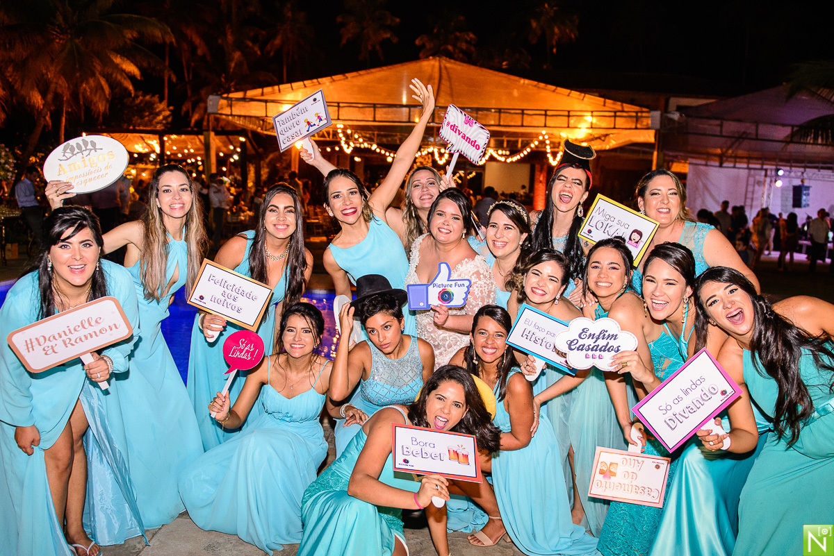 Fotógrafo-de-casamento-Maceió, Fotógrafo-Maceió, casamento-na-praia, crimonia e recepção Sítio Guaruçá, Buffet San Martin, Cerimonial Mônica Amorim, Bandas Manu Toledo, Vestido da noiva  Vert Rouge, Cabelo e make: Studio Ágape, Make off- Ponta Verde do Fr