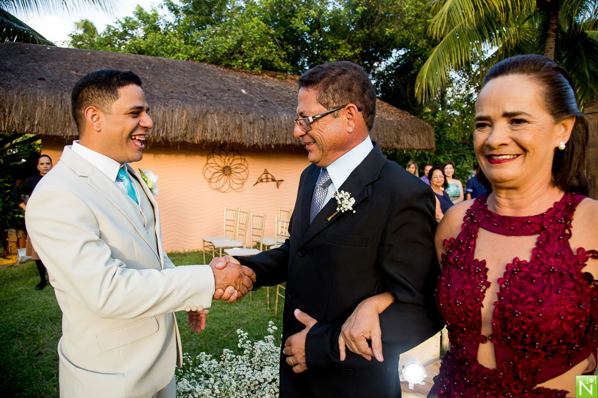 Fotógrafo-de-casamento-Maceió, Fotógrafo-Maceió, casamento-na-praia, crimonia e recepção Sítio Guaruçá, Buffet San Martin, Cerimonial Mônica Amorim, Bandas Manu Toledo, Vestido da noiva  Vert Rouge, Cabelo e make: Studio Ágape, Make off- Ponta Verde do Fr