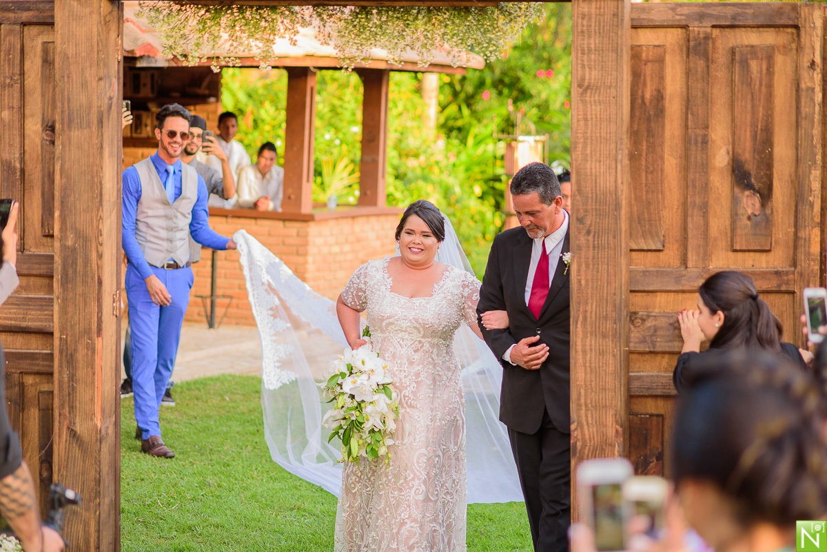 Fotógrafo-de-casamento-Maceió, Fotógrafo-Maceió, casamento-na-praia, crimonia e recepção Sítio Guaruçá, Buffet San Martin, Cerimonial Mônica Amorim, Bandas Manu Toledo, Vestido da noiva  Vert Rouge, Cabelo e make: Studio Ágape, Make off- Ponta Verde do Fr