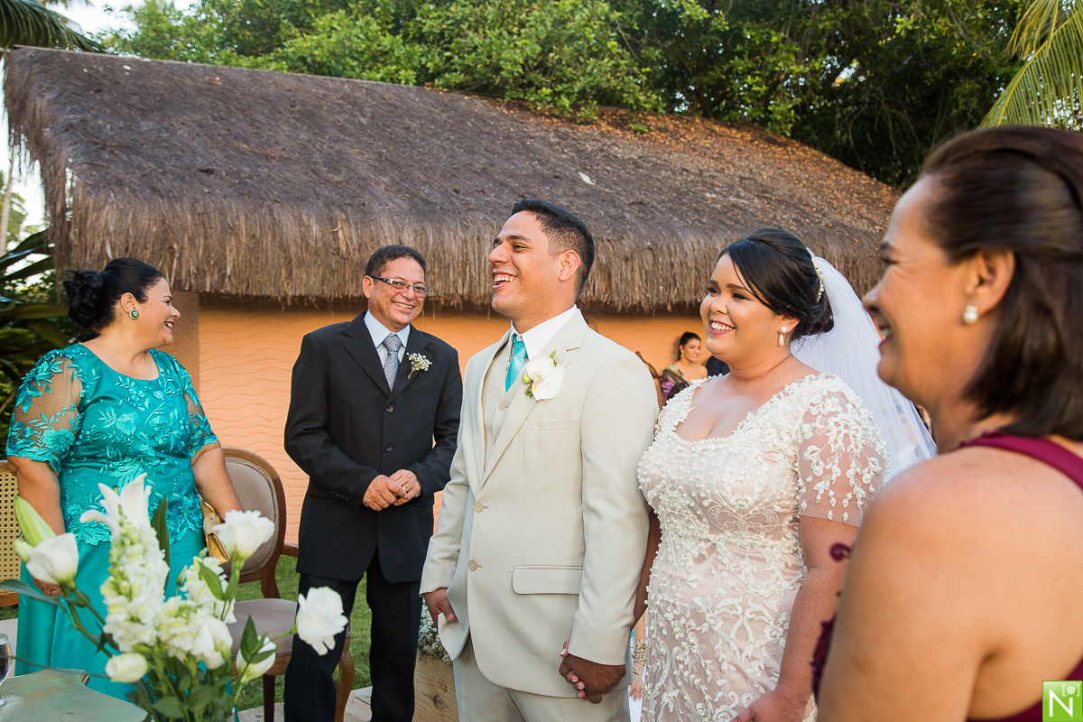 Fotógrafo-de-casamento-Maceió, Fotógrafo-Maceió, casamento-na-praia, crimonia e recepção Sítio Guaruçá, Buffet San Martin, Cerimonial Mônica Amorim, Bandas Manu Toledo, Vestido da noiva  Vert Rouge, Cabelo e make: Studio Ágape, Make off- Ponta Verde do Fr