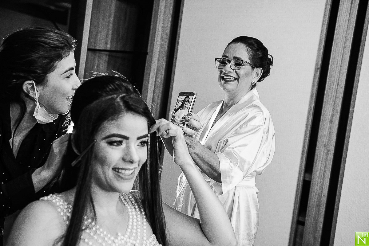 Igreja Santa Catarina Labouré
Padre Márcio Roberto
Recepção e Buffet  Sabatelli
Decoração João Curvelo
Iluminação High Quality
Músicos da Cerimônia Água Viva
Banda recepção Mister Shake
Bem casados Madoux
Bolo Ateliê de Açúcar
Móveis Locatto
Acessórios da