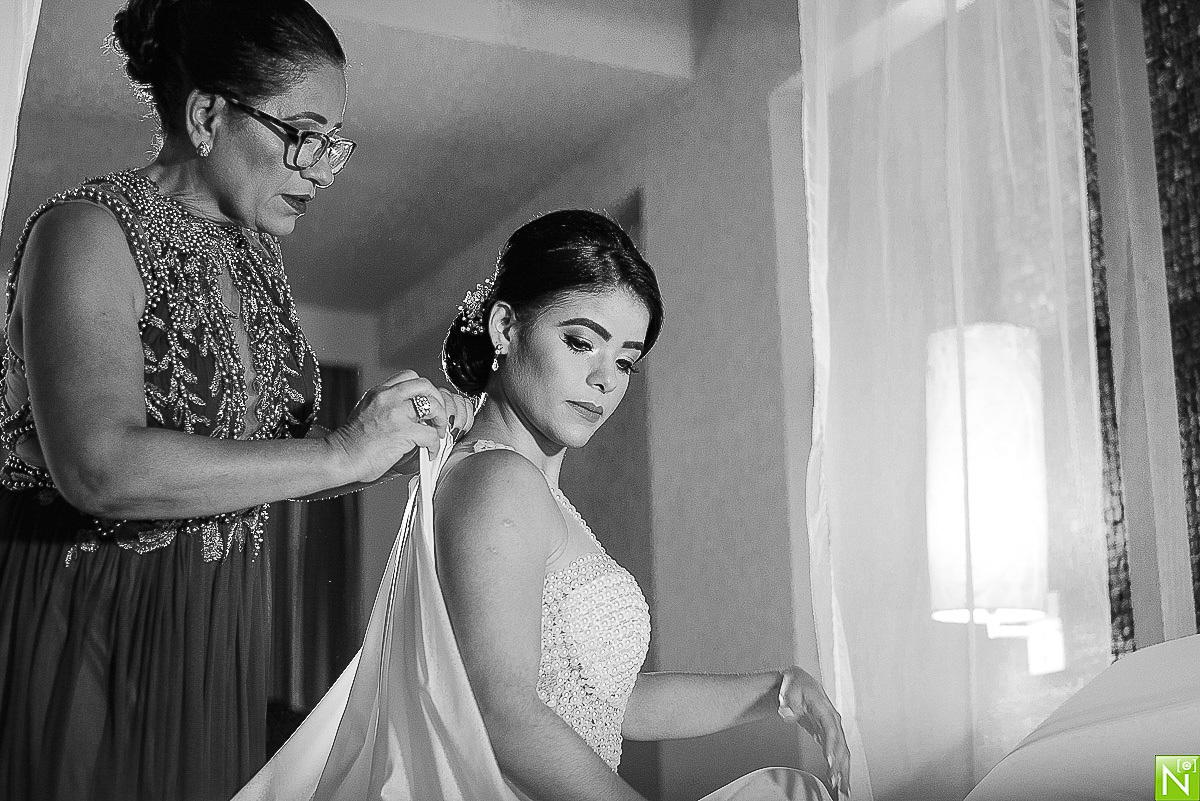 Igreja Santa Catarina Labouré
Padre Márcio Roberto
Recepção e Buffet  Sabatelli
Decoração João Curvelo
Iluminação High Quality
Músicos da Cerimônia Água Viva
Banda recepção Mister Shake
Bem casados Madoux
Bolo Ateliê de Açúcar
Móveis Locatto
Acessórios da