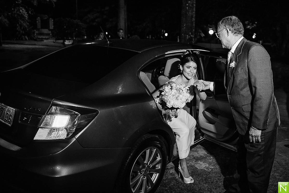 Igreja Santa Catarina Labouré
Padre Márcio Roberto
Recepção e Buffet  Sabatelli
Decoração João Curvelo
Iluminação High Quality
Músicos da Cerimônia Água Viva
Banda recepção Mister Shake
Bem casados Madoux
Bolo Ateliê de Açúcar
Móveis Locatto
Acessórios da