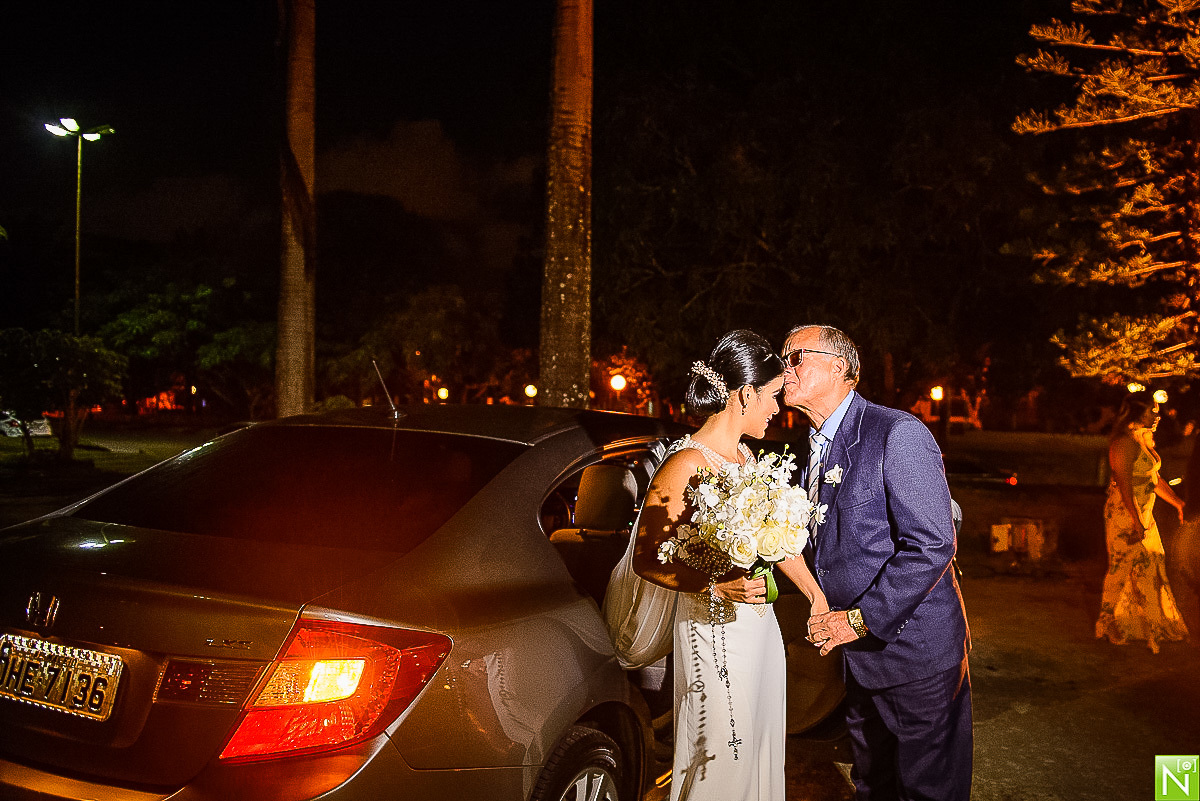 Igreja Santa Catarina Labouré
Padre Márcio Roberto
Recepção e Buffet  Sabatelli
Decoração João Curvelo
Iluminação High Quality
Músicos da Cerimônia Água Viva
Banda recepção Mister Shake
Bem casados Madoux
Bolo Ateliê de Açúcar
Móveis Locatto
Acessórios da