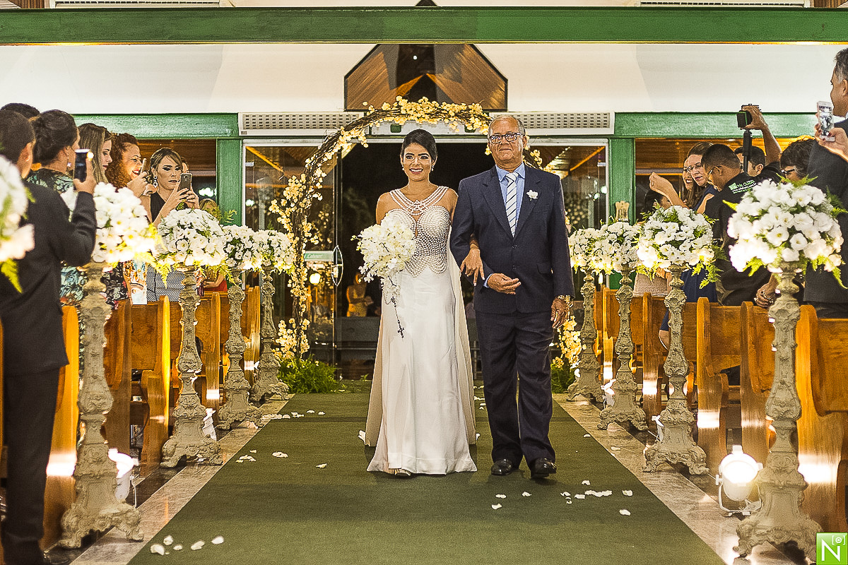 Igreja Santa Catarina Labouré
Padre Márcio Roberto
Recepção e Buffet  Sabatelli
Decoração João Curvelo
Iluminação High Quality
Músicos da Cerimônia Água Viva
Banda recepção Mister Shake
Bem casados Madoux
Bolo Ateliê de Açúcar
Móveis Locatto
Acessórios da