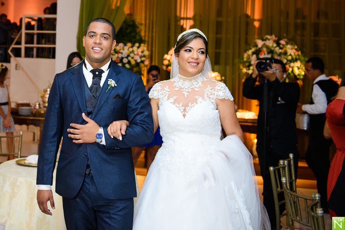 Fotógrafo-de-casamento-Maceió, Fotógrafo-Maceió, Fotógrafo-de-casamento-alagoas, Fotógrafo-de-casamento-Brasil, casamento-na-praia, salão reviver, Igreja santa Terezinha do menino Jesus, Recepção: Reviver, Bolo Cicero Bolos, Buffet Primícias
Decoração:  L