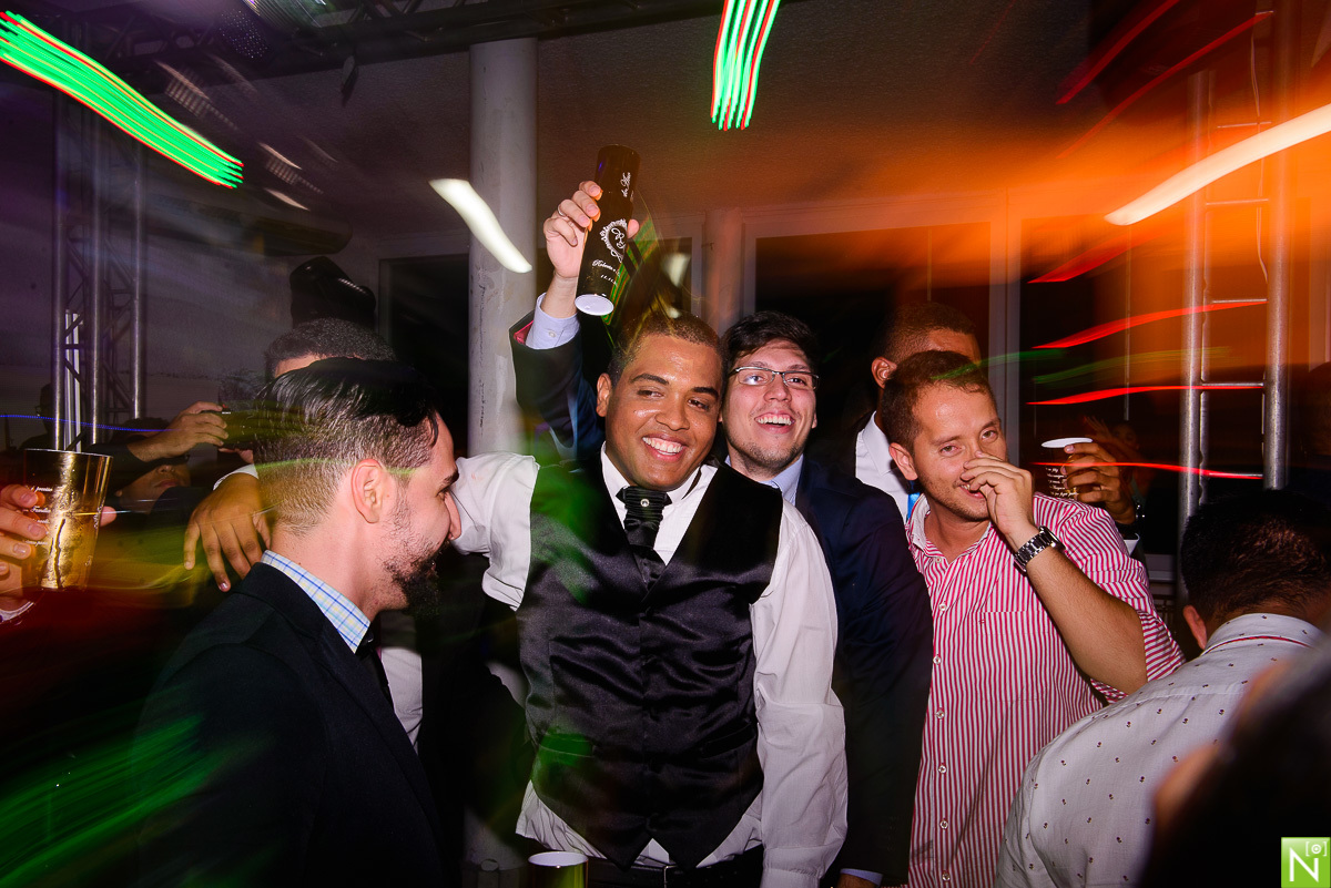 Fotógrafo-de-casamento-Maceió, Fotógrafo-Maceió, Fotógrafo-de-casamento-alagoas, Fotógrafo-de-casamento-Brasil, casamento-na-praia, salão reviver, Igreja santa Terezinha do menino Jesus, Recepção: Reviver, Bolo Cicero Bolos, Buffet Primícias
Decoração:  L