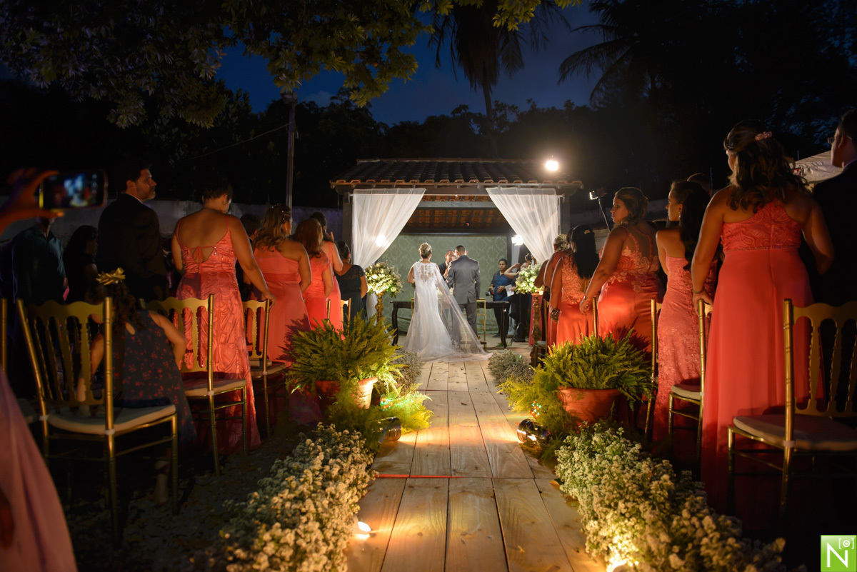 Decoração: Tony Decor

Make : Aninha Lyra

Celebrante : Pastor Jota Belarmino

Musicas das entradas : Diego

Buffet: Saborami

Bombons das lembrancinhas : Margarida

Bolo: Quitéria

Bordados: Leonardo Filho

Bem casados: Patrícia

Taças dos noivos : Lapid