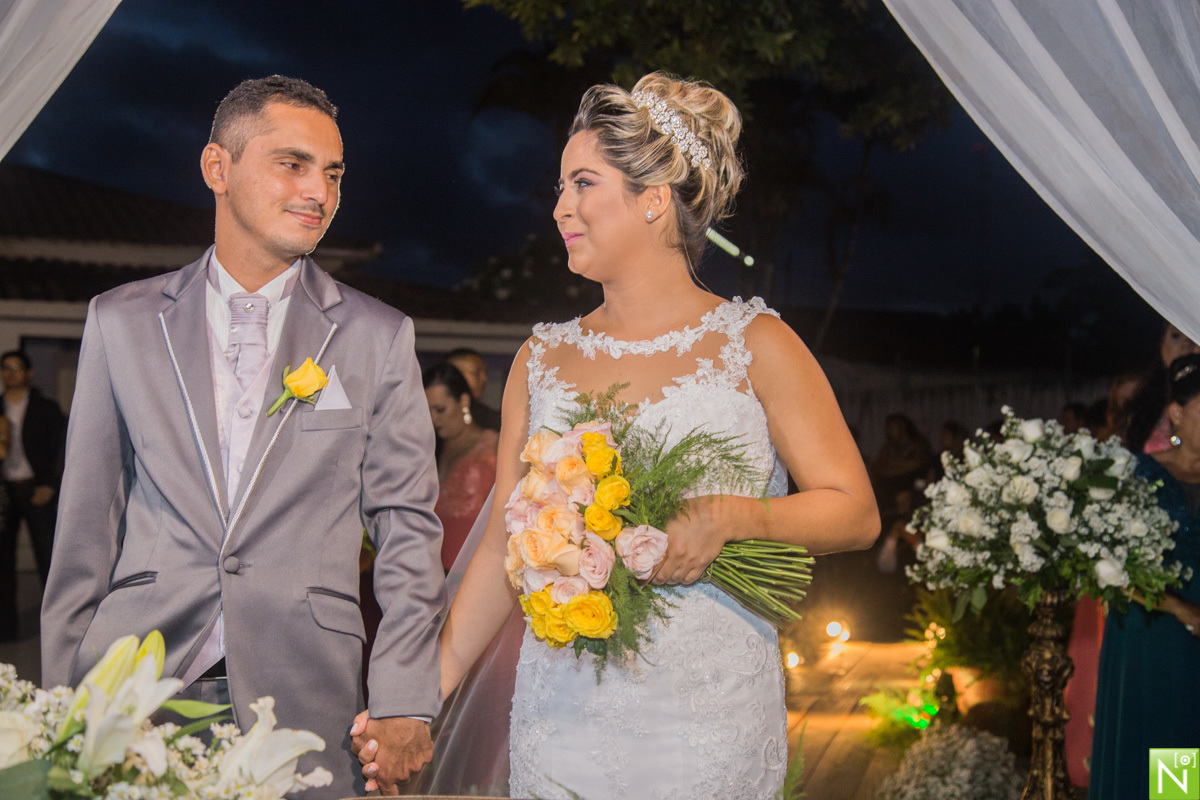 Decoração: Tony Decor

Make : Aninha Lyra

Celebrante : Pastor Jota Belarmino

Musicas das entradas : Diego

Buffet: Saborami

Bombons das lembrancinhas : Margarida

Bolo: Quitéria

Bordados: Leonardo Filho

Bem casados: Patrícia

Taças dos noivos : Lapid