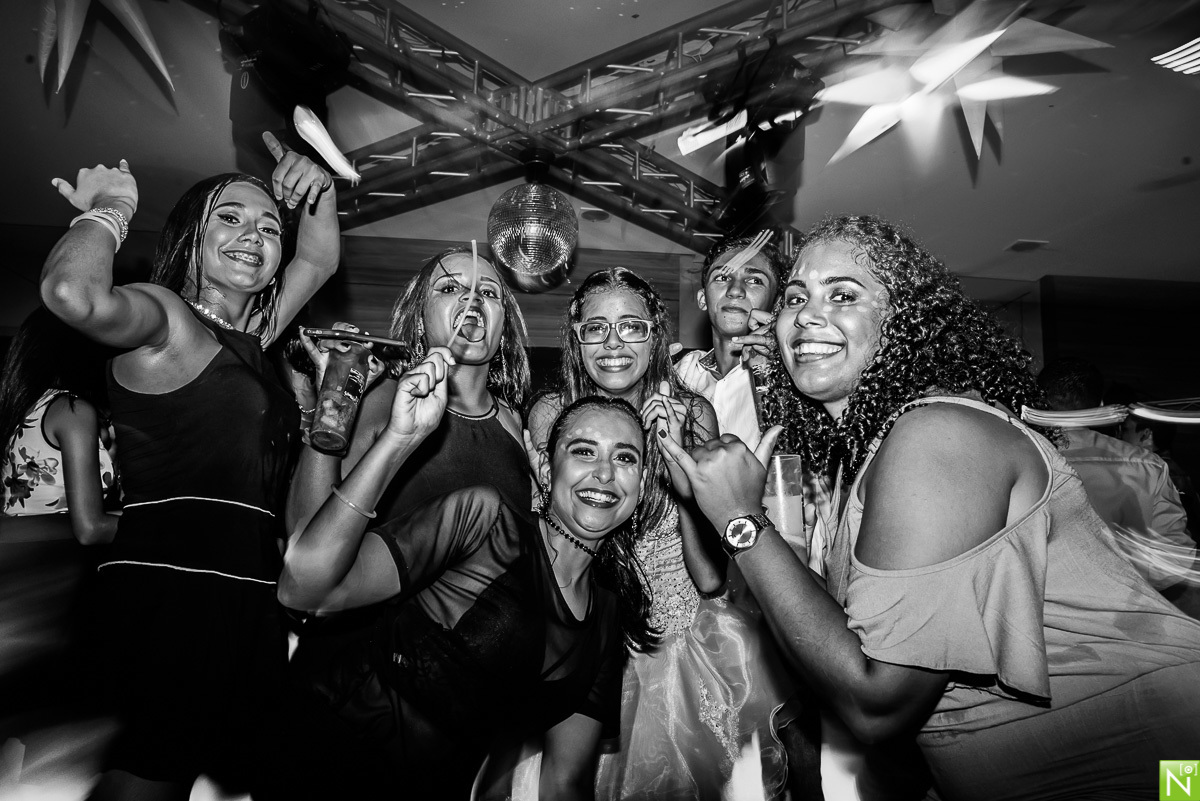 Fotógrafo-de-debutante-Maceió, 15 anos maceió, Buffet-coma-bem, fotos-criativas-pré-wedding, trash-the-dress-Maceió, trash-the-dress Alagoas, casamento-de-dia, missa 15 anos, vestido-de noiva- Alagoas, vestido-de-noiva 
 

