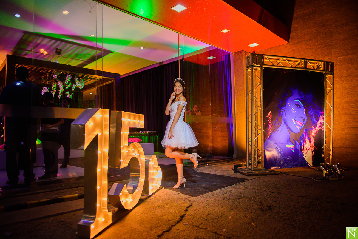 Fotógrafo-de-debutante-Maceió, 15 anos maceió, Buffet-coma-bem, Recepção e Buffet: Buffet Coma Bem, Filmagem David Bezerra, Decoração Júnior Lisboa, Animação de Eventos, Lalacra Nox, Bolo Cakes Farias, Banda Xande e Farra top, DJ Van, Equipamentos de som 