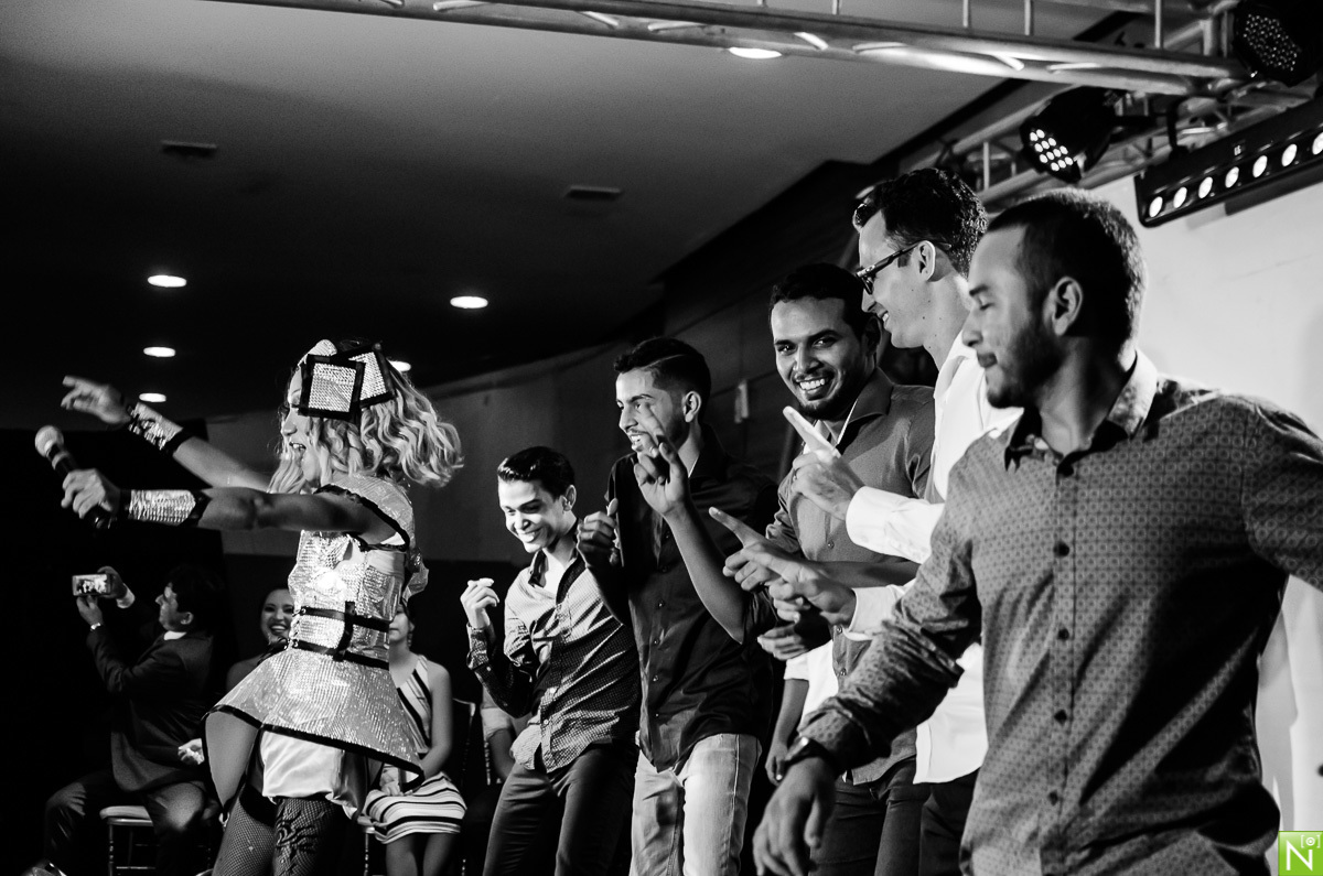 Fotógrafo-de-debutante-Maceió, 15 anos maceió, Buffet-coma-bem, Recepção e Buffet: Buffet Coma Bem, Filmagem David Bezerra, Decoração Júnior Lisboa, Animação de Eventos, Lalacra Nox, Bolo Cakes Farias, Banda Xande e Farra top, DJ Van, Equipamentos de som 