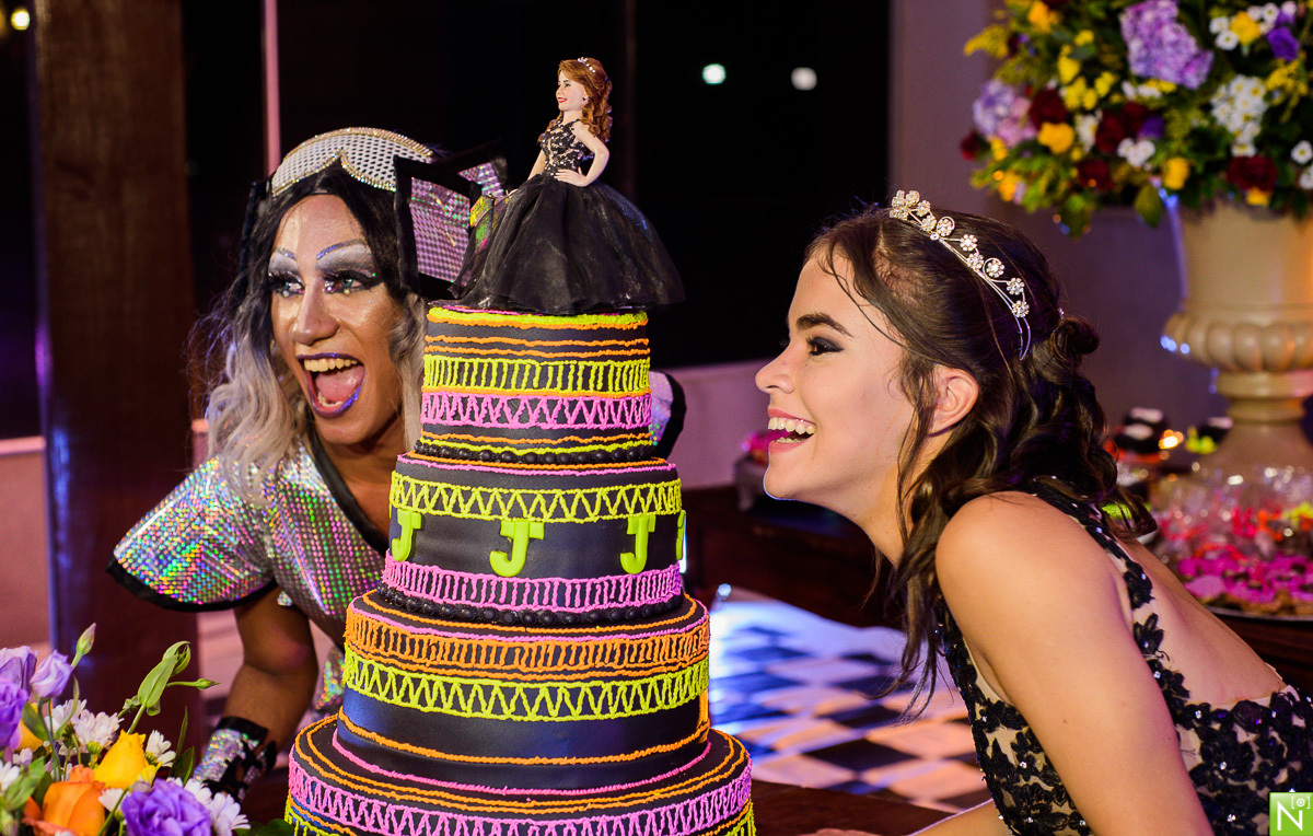 Fotógrafo-de-debutante-Maceió, 15 anos maceió, Buffet-coma-bem, Recepção e Buffet: Buffet Coma Bem, Filmagem David Bezerra, Decoração Júnior Lisboa, Animação de Eventos, Lalacra Nox, Bolo Cakes Farias, Banda Xande e Farra top, DJ Van, Equipamentos de som 