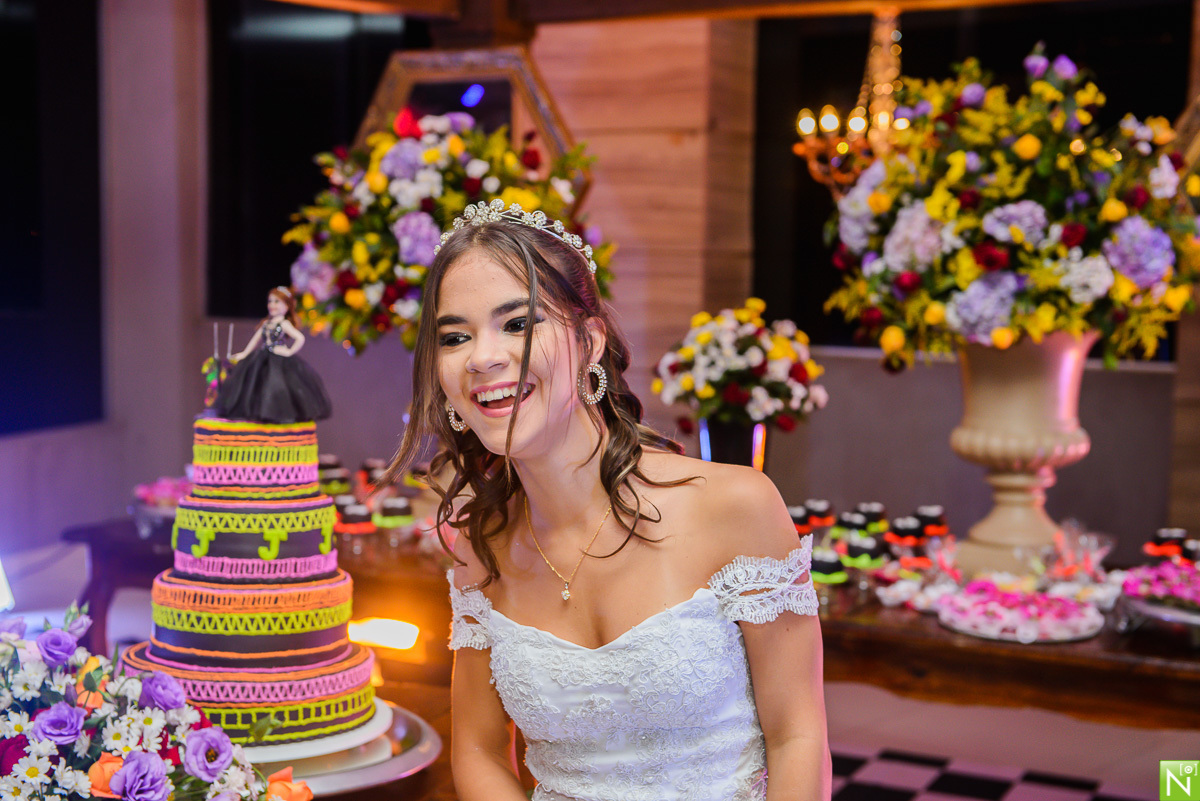 Fotógrafo-de-debutante-Maceió, 15 anos maceió, Buffet-coma-bem, Recepção e Buffet: Buffet Coma Bem, Filmagem David Bezerra, Decoração Júnior Lisboa, Animação de Eventos, Lalacra Nox, Bolo Cakes Farias, Banda Xande e Farra top, DJ Van, Equipamentos de som 