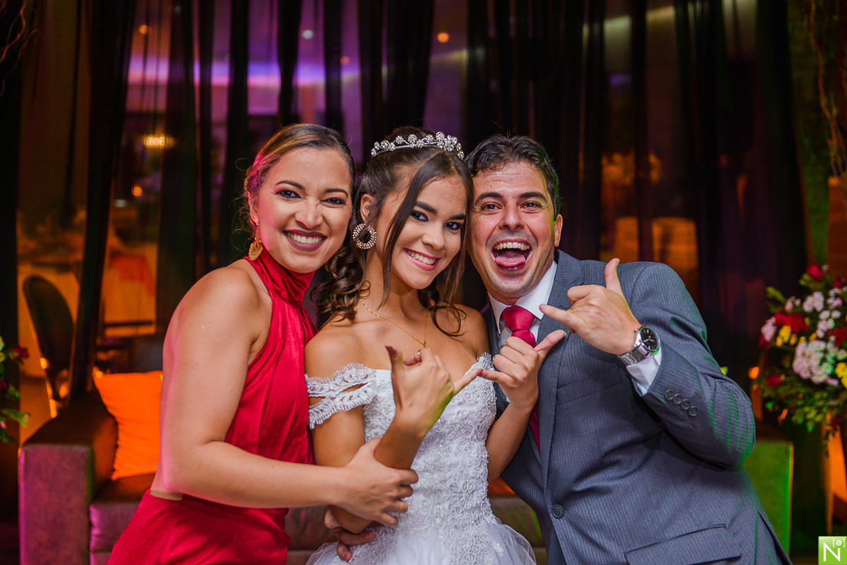 Fotógrafo-de-debutante-Maceió, 15 anos maceió, Buffet-coma-bem, Recepção e Buffet: Buffet Coma Bem, Filmagem David Bezerra, Decoração Júnior Lisboa, Animação de Eventos, Lalacra Nox, Bolo Cakes Farias, Banda Xande e Farra top, DJ Van, Equipamentos de som 