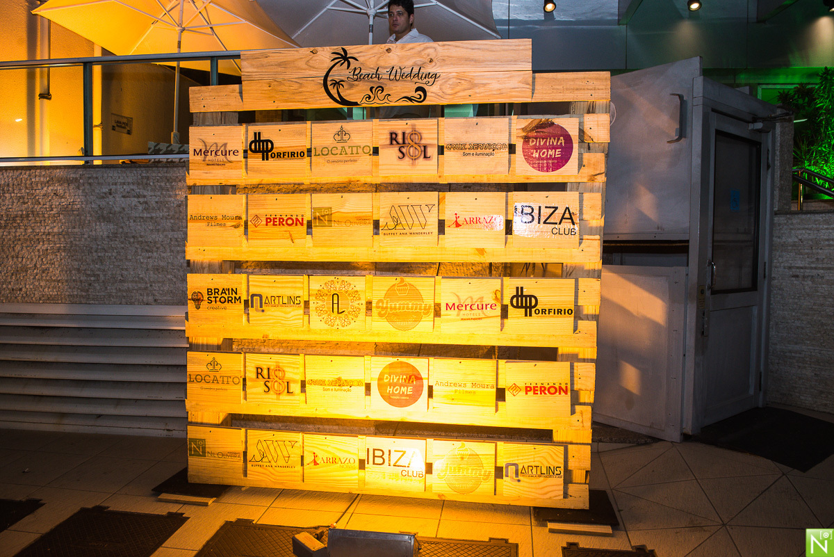 Yummy confeitaria- bem casados

Ana Wanderley.-buffet

Locatto - Móveis

Marcos peixoto -  Espumantes Rio Sol

Andrews Moura - Filmagem  

Fernando Peron. - Palestrante

Brainstorm. - Gráfica

Juan Porfirio. - Estrategista empresarial e político

360 - Gr