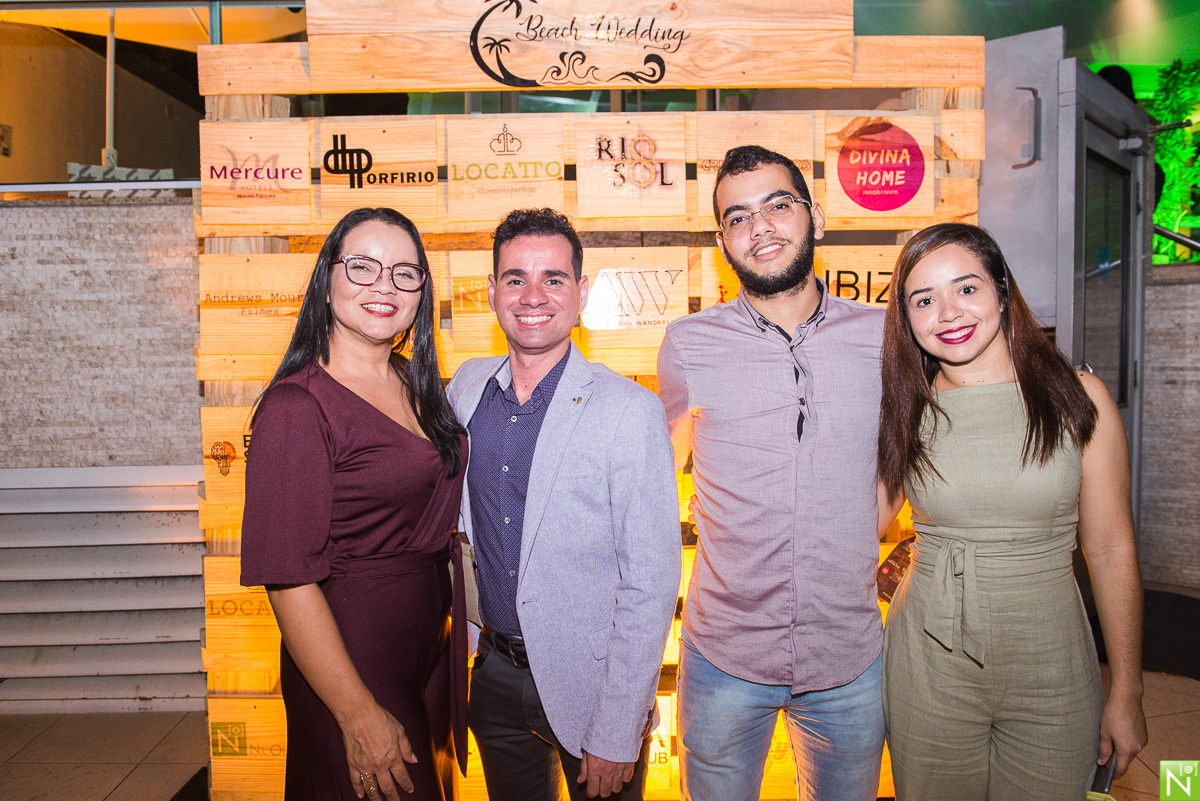 Yummy confeitaria- bem casados

Ana Wanderley.-buffet

Locatto - Móveis

Marcos peixoto -  Espumantes Rio Sol

Andrews Moura - Filmagem  

Fernando Peron. - Palestrante

Brainstorm. - Gráfica

Juan Porfirio. - Estrategista empresarial e político

360 - Gr