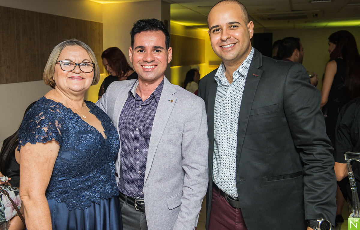 Yummy confeitaria- bem casados

Ana Wanderley.-buffet

Locatto - Móveis

Marcos peixoto -  Espumantes Rio Sol

Andrews Moura - Filmagem  

Fernando Peron. - Palestrante

Brainstorm. - Gráfica

Juan Porfirio. - Estrategista empresarial e político

360 - Gr