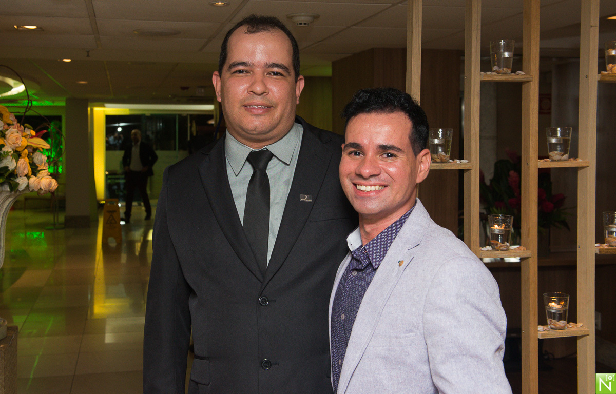 Yummy confeitaria- bem casados

Ana Wanderley.-buffet

Locatto - Móveis

Marcos peixoto -  Espumantes Rio Sol

Andrews Moura - Filmagem  

Fernando Peron. - Palestrante

Brainstorm. - Gráfica

Juan Porfirio. - Estrategista empresarial e político

360 - Gr