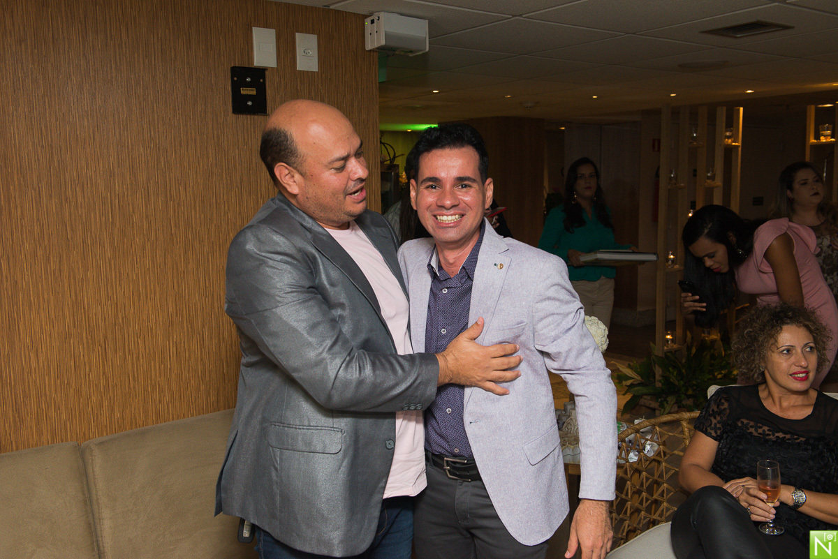 Yummy confeitaria- bem casados

Ana Wanderley.-buffet

Locatto - Móveis

Marcos peixoto -  Espumantes Rio Sol

Andrews Moura - Filmagem  

Fernando Peron. - Palestrante

Brainstorm. - Gráfica

Juan Porfirio. - Estrategista empresarial e político

360 - Gr