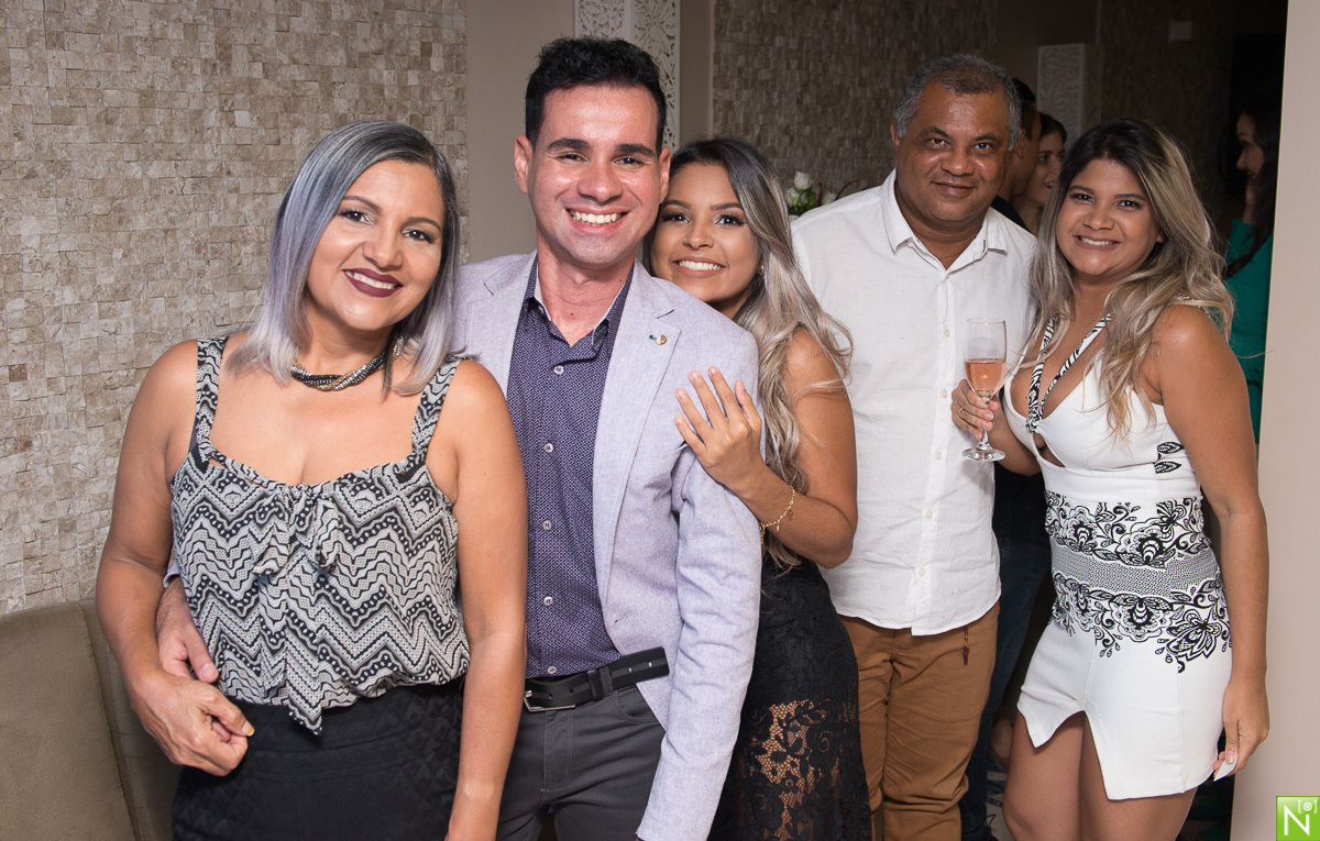 Yummy confeitaria- bem casados

Ana Wanderley.-buffet

Locatto - Móveis

Marcos peixoto -  Espumantes Rio Sol

Andrews Moura - Filmagem  

Fernando Peron. - Palestrante

Brainstorm. - Gráfica

Juan Porfirio. - Estrategista empresarial e político

360 - Gr