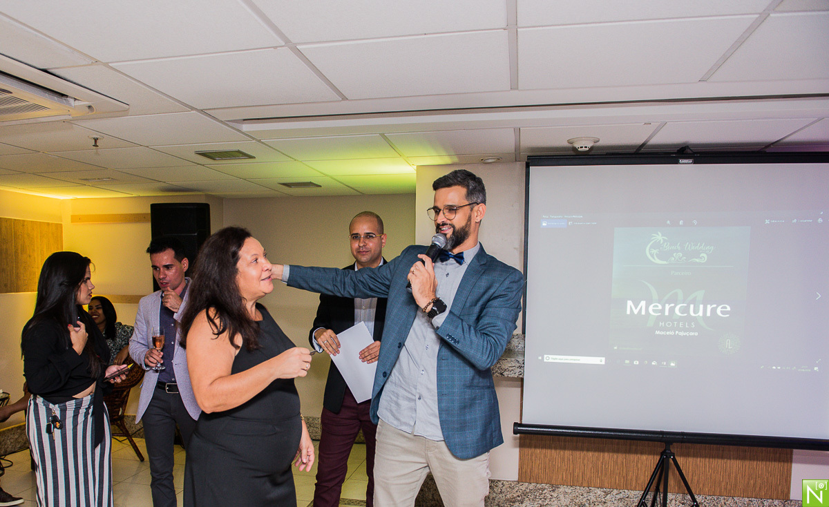 Yummy confeitaria- bem casados

Ana Wanderley.-buffet

Locatto - Móveis

Marcos peixoto -  Espumantes Rio Sol

Andrews Moura - Filmagem  

Fernando Peron. - Palestrante

Brainstorm. - Gráfica

Juan Porfirio. - Estrategista empresarial e político

360 - Gr