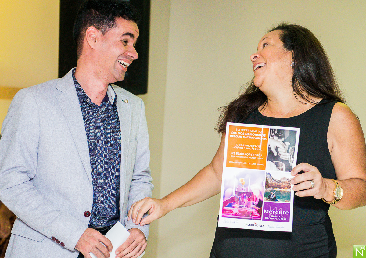 Yummy confeitaria- bem casados

Ana Wanderley.-buffet

Locatto - Móveis

Marcos peixoto -  Espumantes Rio Sol

Andrews Moura - Filmagem  

Fernando Peron. - Palestrante

Brainstorm. - Gráfica

Juan Porfirio. - Estrategista empresarial e político

360 - Gr