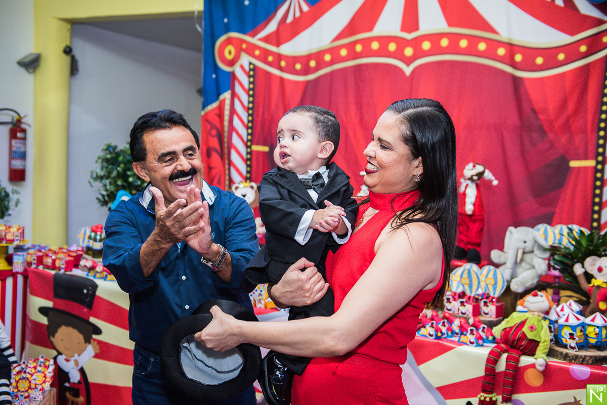 aniversário 1 ano circo, Salão de festas: Word Kids
Bolo: Espaço Ana Dayse Confeitaria
Animação: Turma Ruanito
Personalizados: Jossi Santos