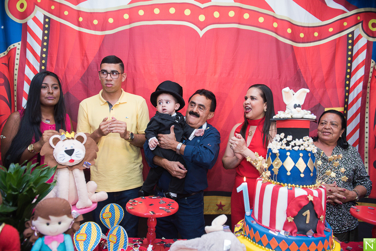 aniversário 1 ano circo, Salão de festas: Word Kids
Bolo: Espaço Ana Dayse Confeitaria
Animação: Turma Ruanito
Personalizados: Jossi Santos