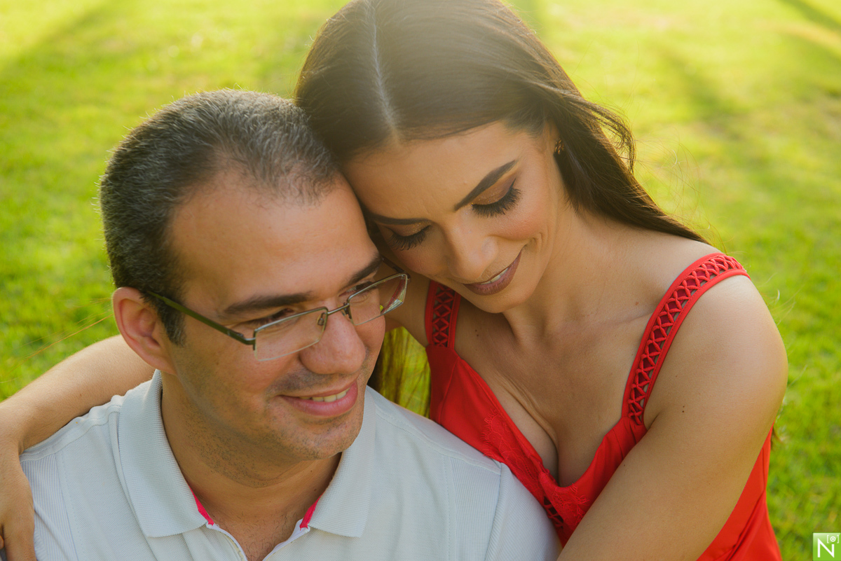 Sitio Lagoa Doce, Make e hair Aninha Lyra, Vestido: Rosi's Noivas,
Um detalhe, um olhar, um sorriso, local, vestido, maquiagem e o seu par perfeito, tudo tem que estar sincronizado, para momentos únicos a fotografia é tudo, o registro foi fe