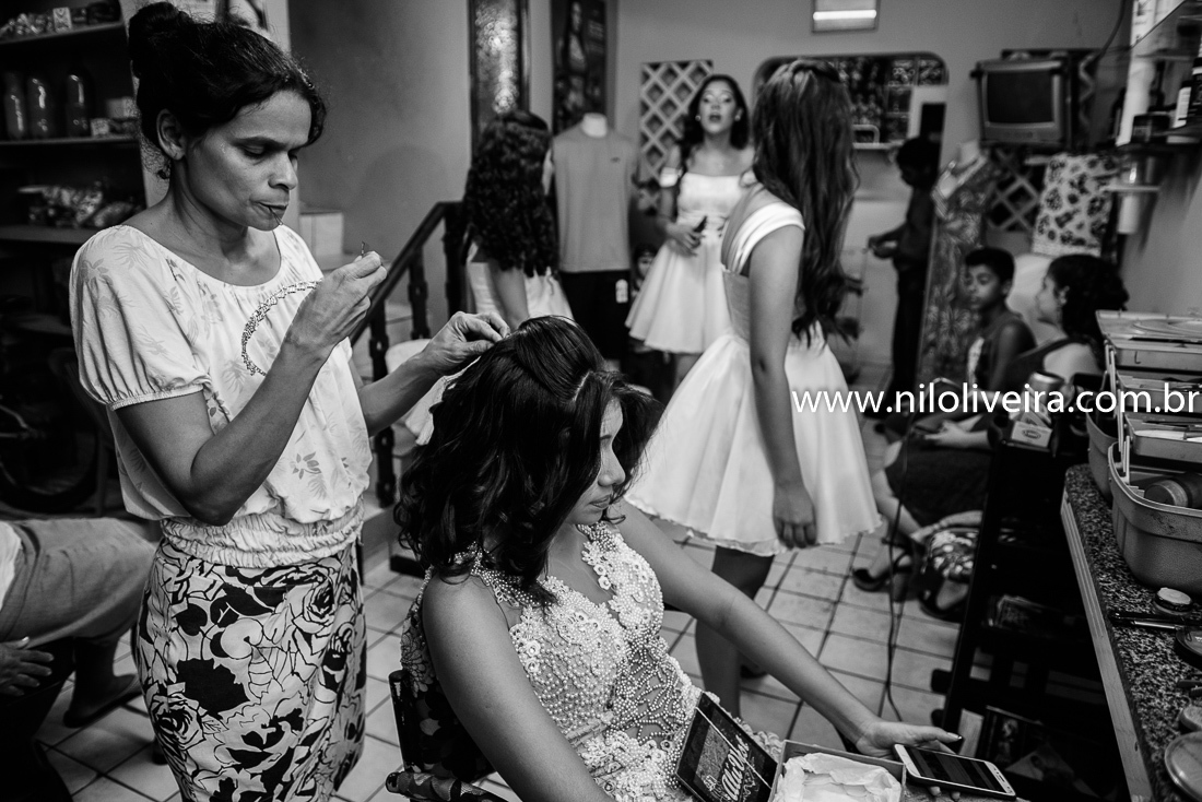 Fotógrafo de 15 anos Maceió Alagoas, decoração e Cerimonial Valoz e Silva, Buffet -Tony De cor, Banda e DJ Os Kafonas, Bolo Fábia Rocha, Lembrancinhas: Bm Artes Personalizadas, Oziel Telões, Vestido Aluvest, Salão de festas Clube dos Sargentos ASSMAL