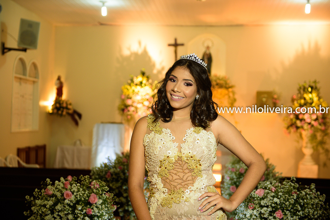 Fotógrafo de 15 anos Maceió Alagoas, decoração e Cerimonial Valoz e Silva, Buffet -Tony De cor, Banda e DJ Os Kafonas, Bolo Fábia Rocha, Lembrancinhas: Bm Artes Personalizadas, Oziel Telões, Vestido Aluvest, Salão de festas Clube dos Sargentos ASSMAL