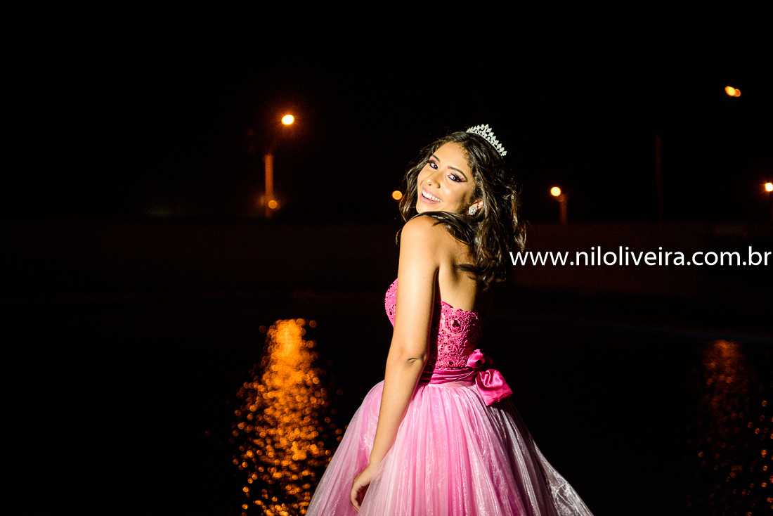 Fotógrafo de 15 anos Maceió Alagoas, decoração e Cerimonial Valoz e Silva, Buffet -Tony De cor, Banda e DJ Os Kafonas, Bolo Fábia Rocha, Lembrancinhas: Bm Artes Personalizadas, Oziel Telões, Vestido Aluvest, Salão de festas Clube dos Sargentos ASSMAL