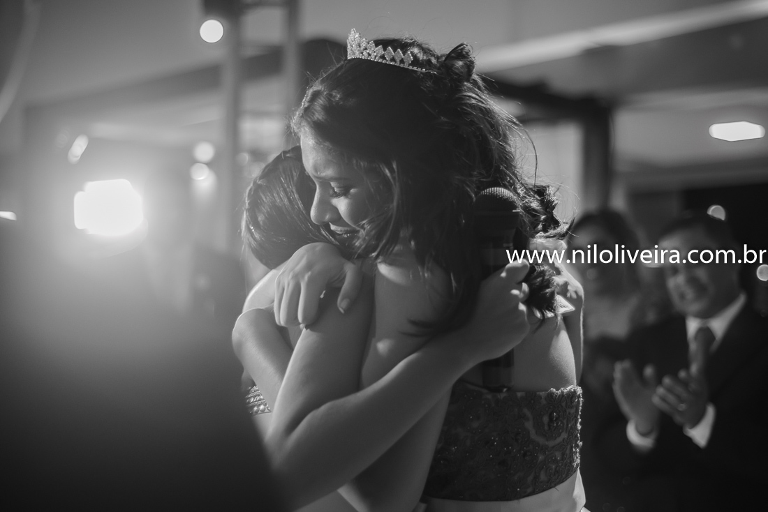 Fotógrafo de 15 anos Maceió Alagoas, decoração e Cerimonial Valoz e Silva, Buffet -Tony De cor, Banda e DJ Os Kafonas, Bolo Fábia Rocha, Lembrancinhas: Bm Artes Personalizadas, Oziel Telões, Vestido Aluvest, Salão de festas Clube dos Sargentos ASSMAL