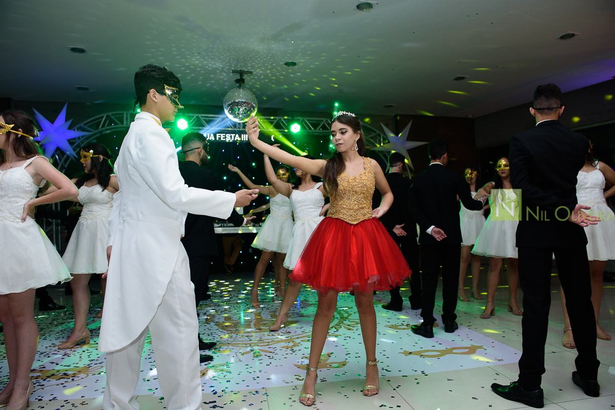 Fotógrafo de 15 anos Maceió Alagoas, decoração e Cerimonial Valoz e Silva, Buffet e Salão: Coma Bem, Decoração e Ceriomnial Valoz e Silva
Make : Aninha Lyra, Decorador: Junior Lisboa, Dj Léo & Delanie 

