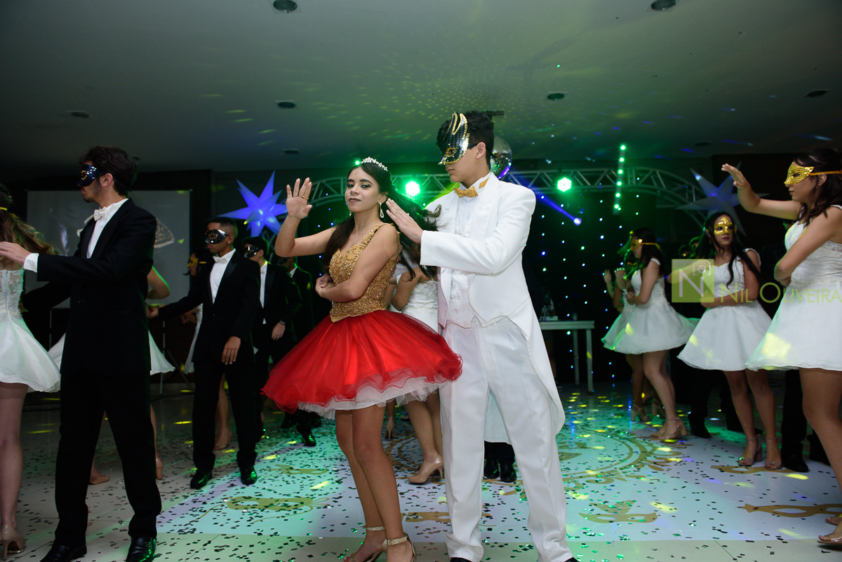 Fotógrafo de 15 anos Maceió Alagoas, decoração e Cerimonial Valoz e Silva, Buffet e Salão: Coma Bem, Decoração e Ceriomnial Valoz e Silva
Make : Aninha Lyra, Decorador: Junior Lisboa, Dj Léo & Delanie 

