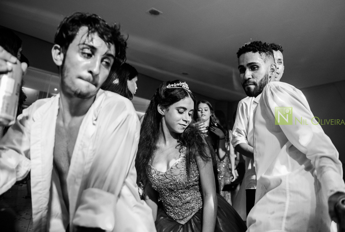 Fotógrafo de 15 anos Maceió Alagoas, decoração e Cerimonial Valoz e Silva, Buffet e Salão: Coma Bem, Decoração e Ceriomnial Valoz e Silva
Make : Aninha Lyra, Decorador: Junior Lisboa, Dj Léo & Delanie , Buffet e Salão: Coma Bem Maceió-alagoas
