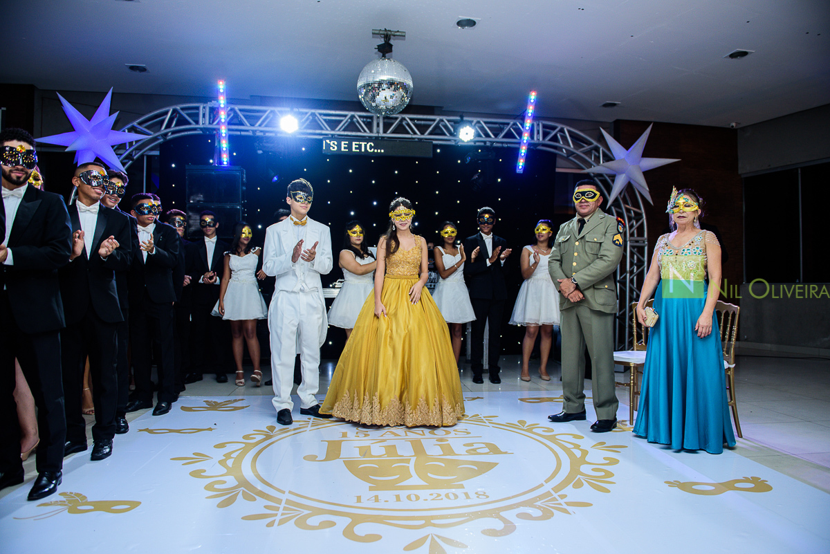 Fotógrafo de 15 anos Maceió Alagoas, decoração e Cerimonial Valoz e Silva, Buffet e Salão: Coma Bem, Decoração e Ceriomnial Valoz e Silva
Make : Aninha Lyra, Decorador: Junior Lisboa, Dj Léo & Delanie 

