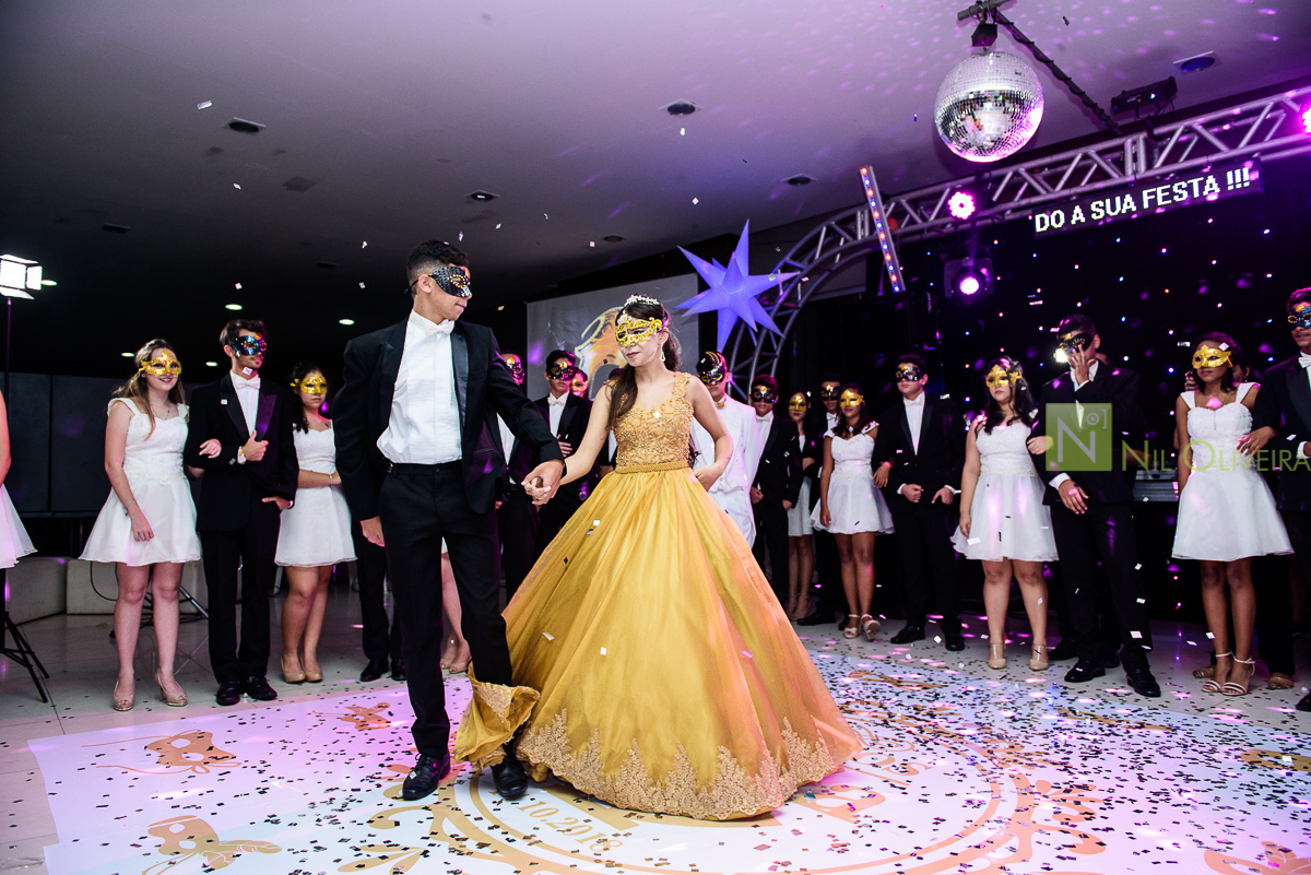 Fotógrafo de 15 anos Maceió Alagoas, decoração e Cerimonial Valoz e Silva, Buffet e Salão: Coma Bem, Decoração e Ceriomnial Valoz e Silva
Make : Aninha Lyra, Decorador: Junior Lisboa, Dj Léo & Delanie 

