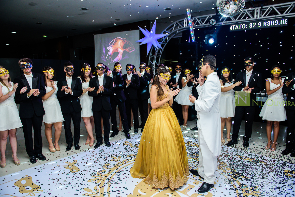 Fotógrafo de 15 anos Maceió Alagoas, decoração e Cerimonial Valoz e Silva, Buffet e Salão: Coma Bem, Decoração e Ceriomnial Valoz e Silva
Make : Aninha Lyra, Decorador: Junior Lisboa, Dj Léo & Delanie 

