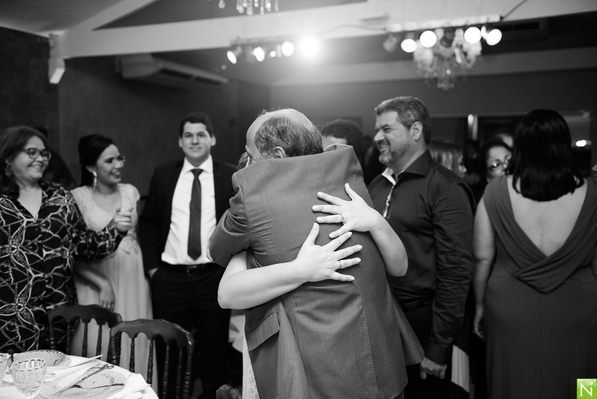 Igreja Nossa Senhora Nazaré, Wgoumert, Buffet Wgoumert, Cerimonial Kleanne Firemann, Arrazo Noivas, Chocola´j Cakes, Iluminação Cênica Equipamentos Flash, Dj Sax And Sounds, Fc Service Segurança
Bebidas Jambo Bebidas, Fotógrafo de casamento Al, Fotógrafo 