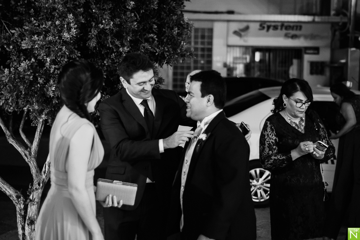 Igreja Nossa Senhora Nazaré, Wgoumert, Buffet Wgoumert, Cerimonial Kleanne Firemann, Arrazo Noivas, Chocola´j Cakes, Iluminação Cênica Equipamentos Flash, Dj Sax And Sounds, Fc Service Segurança
Bebidas Jambo Bebidas, Fotógrafo de casamento Al, Fotógrafo 