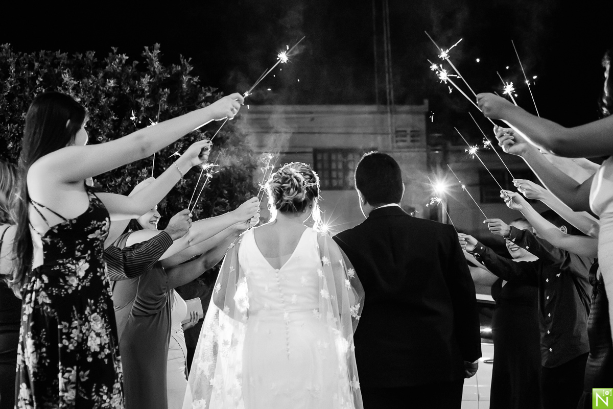 Igreja Nossa Senhora Nazaré, Wgoumert, Buffet Wgoumert, Cerimonial Kleanne Firemann, Arrazo Noivas, Chocola´j Cakes, Iluminação Cênica Equipamentos Flash, Dj Sax And Sounds, Fc Service Segurança
Bebidas Jambo Bebidas, Fotógrafo de casamento Al, Fotógrafo 