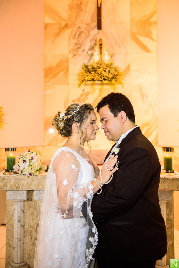 Igreja Nossa Senhora Nazaré, Wgoumert, Buffet Wgoumert, Cerimonial Kleanne Firemann, Arrazo Noivas, Chocola´j Cakes, Iluminação Cênica Equipamentos Flash, Dj Sax And Sounds, Fc Service Segurança
Bebidas Jambo Bebidas, Fotógrafo de casamento Al, Fotógrafo 