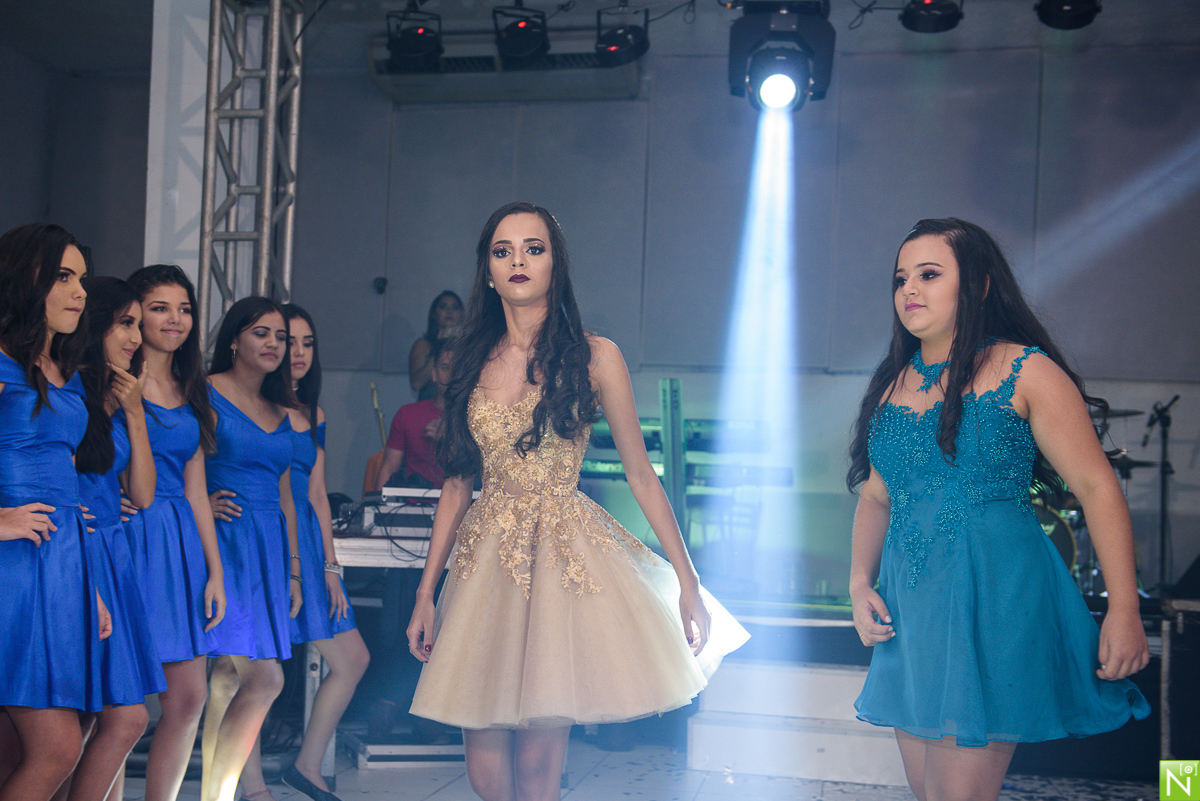 Fotógrafo de 15 anos Maceió Alagoas, Salão de festas Reviver, Buffet: Solange Araújo, Make : Aninha Lyra, Decorador: Junior Lisboa, Dj Léo & Delanie , Buffet e Salão: Coma Bem Maceió-alagoasm Decoração Junior Lisboa, Banda Márcia Fernanda, Super Laser, Ba