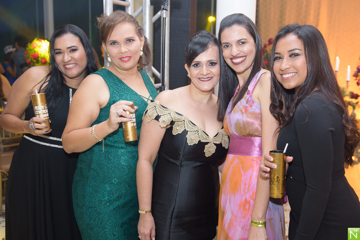 Fotógrafo de 15 anos Maceió Alagoas, Salão de festas Reviver, Buffet: Solange Araújo, Make : Aninha Lyra, Decorador: Junior Lisboa, Dj Léo & Delanie , Buffet e Salão: Coma Bem Maceió-alagoasm Decoração Junior Lisboa, Banda Márcia Fernanda, Super Laser, Ba